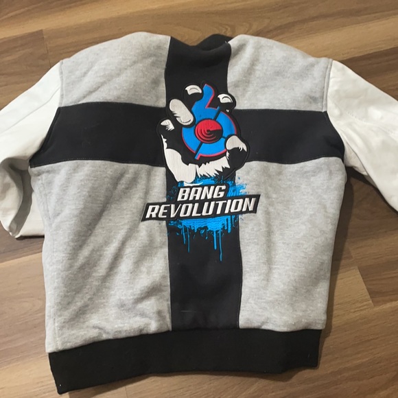 Official Genuine Leather and embroidered Bang Energy jacket unisex - Picture 5 of 5